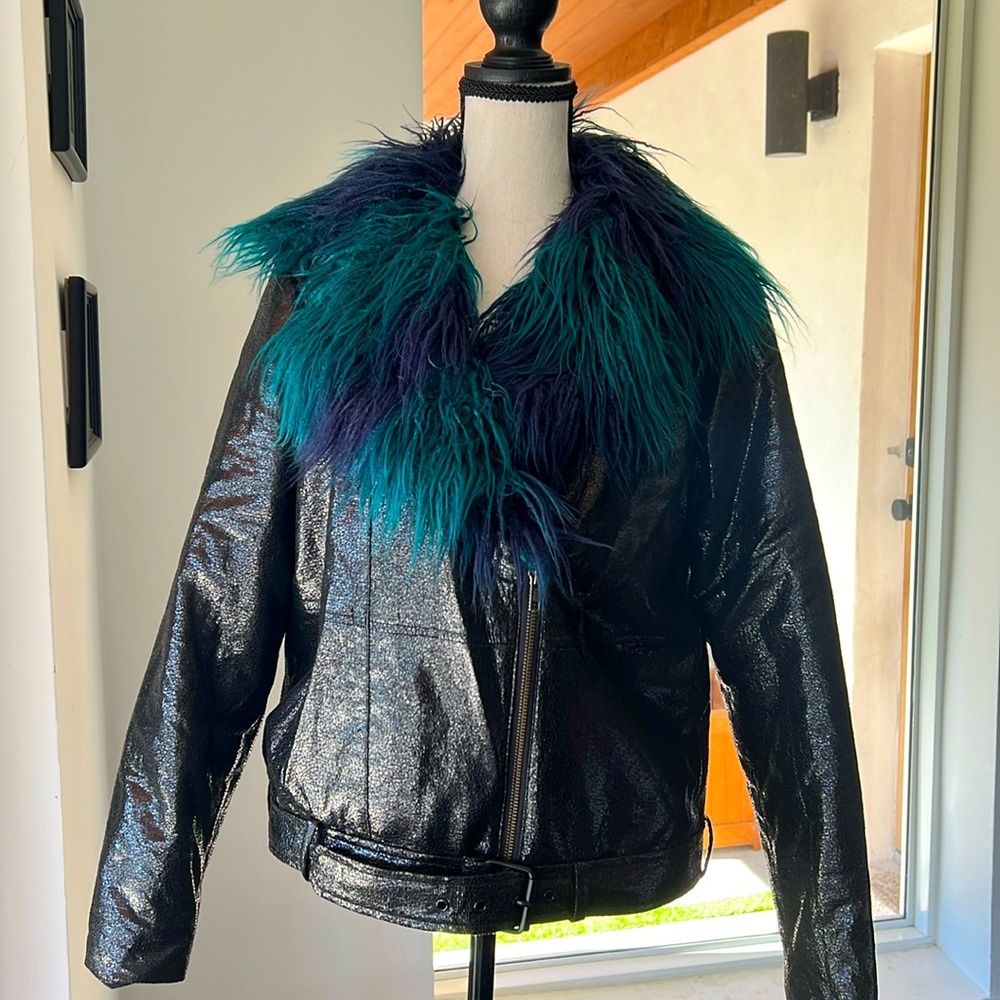 Thinkmink Jacket Black with Teal & Purple collar Size Small